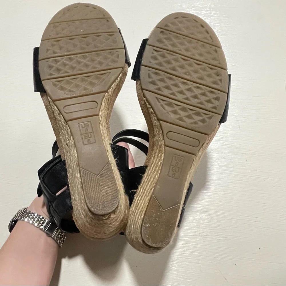 N/A step chic wedge